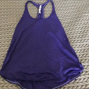 Lululemon tank