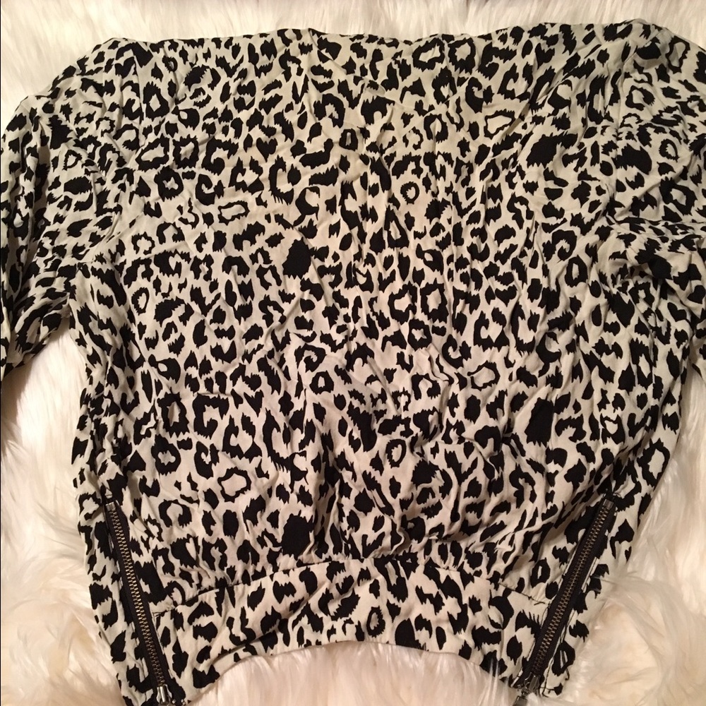 Maurice's leopard jacket - Picture 4 of 4