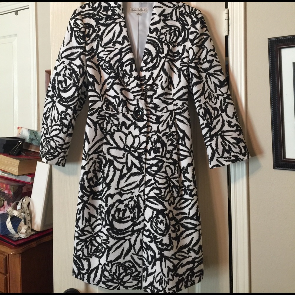 Evan-Picone long jacket