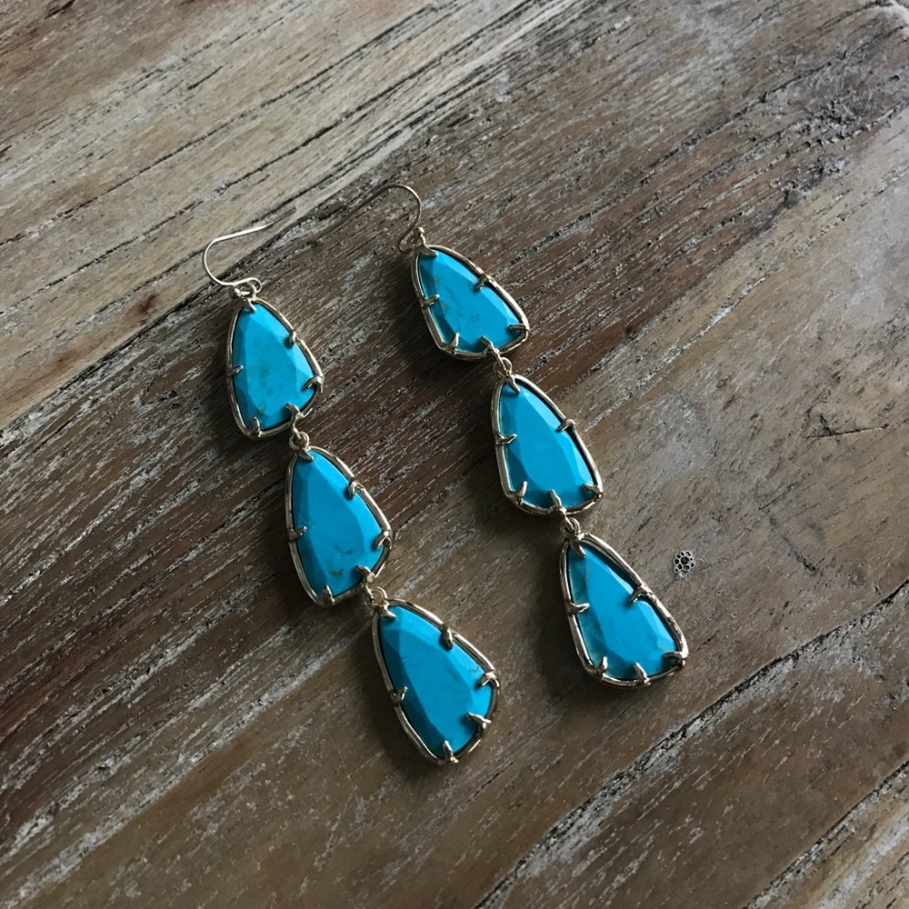 Kendra Scott turquoise/gold  earrings!