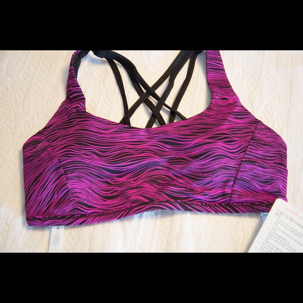 Lululemon Sz 10 Free to Be tranquil sports bra
