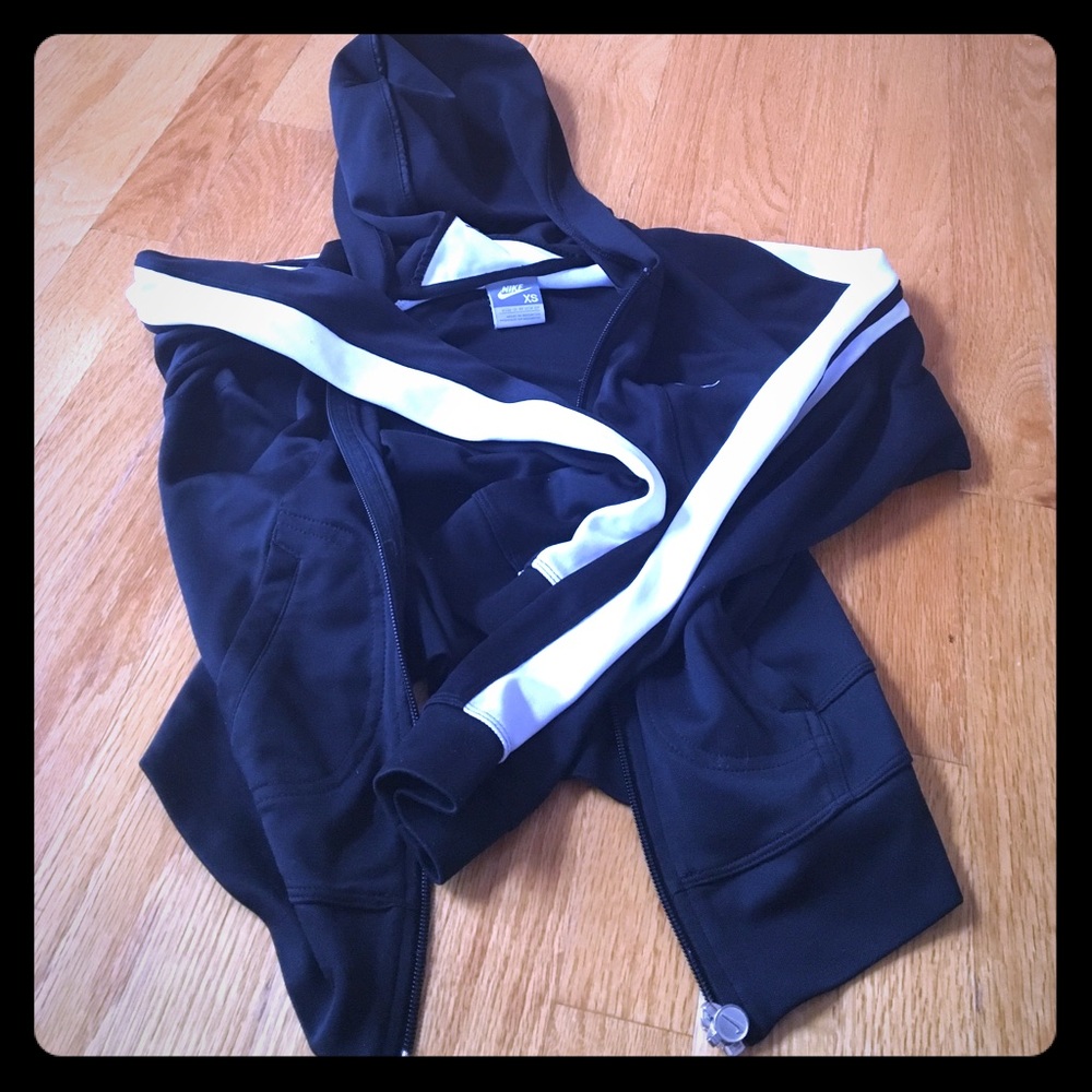 Nike zip up sweater