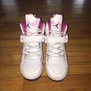 Nike Jordon flight shoes