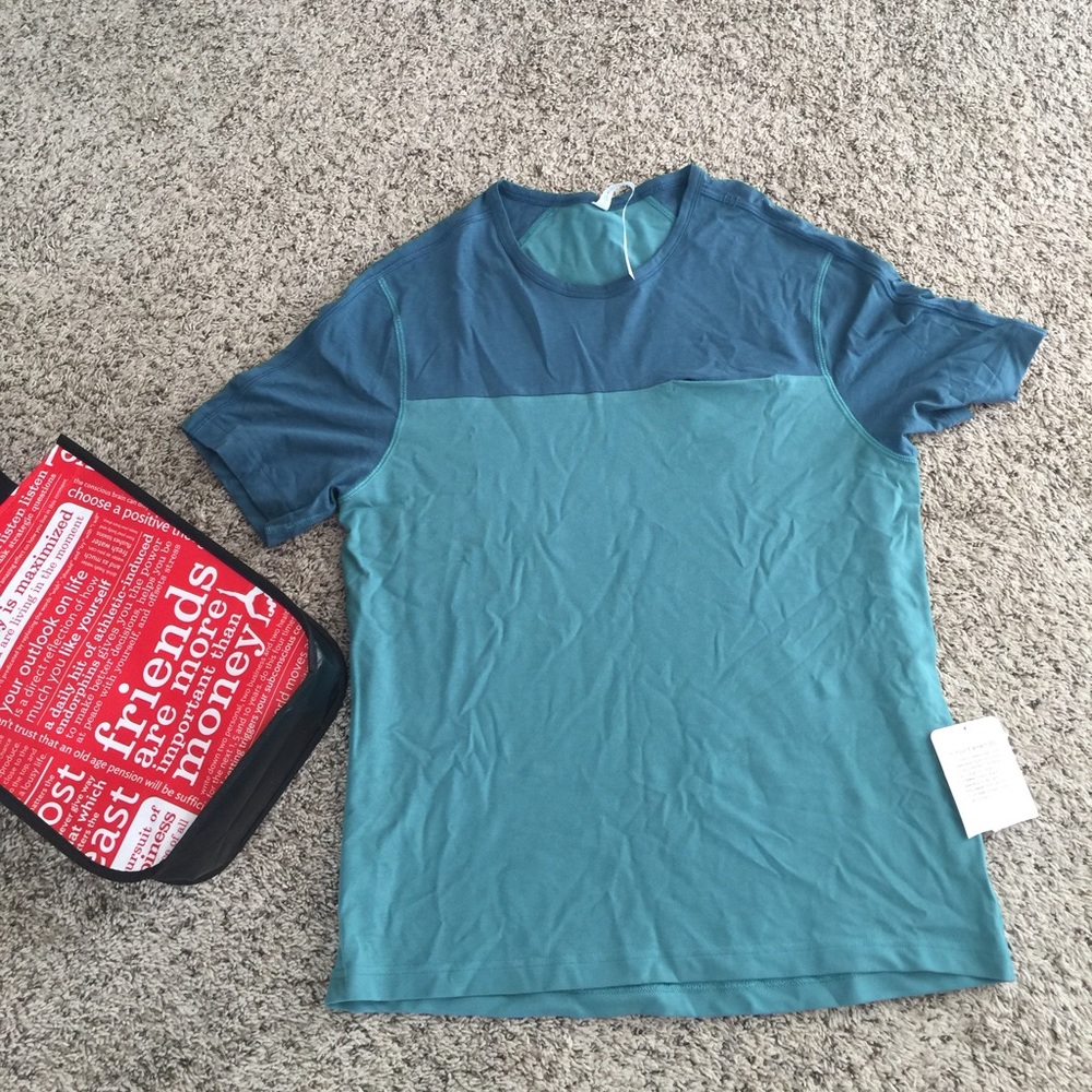 Men NEW athletic shirt!