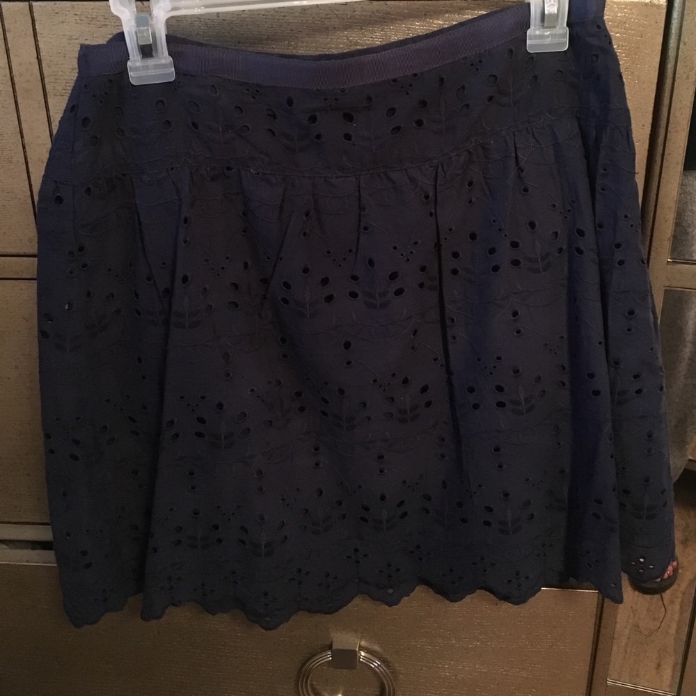 Navy blue skirt!