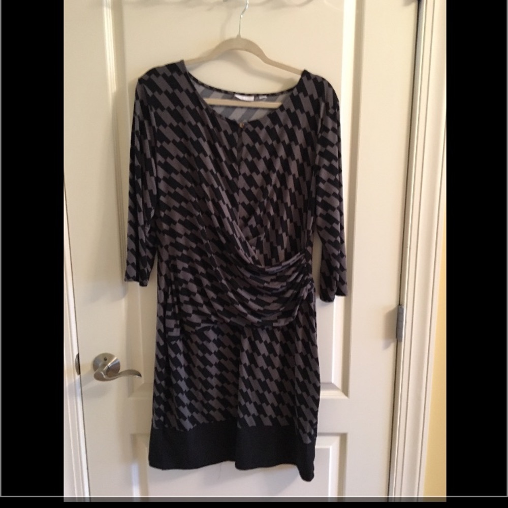 New York & Co Black and Gray Wrap Dress