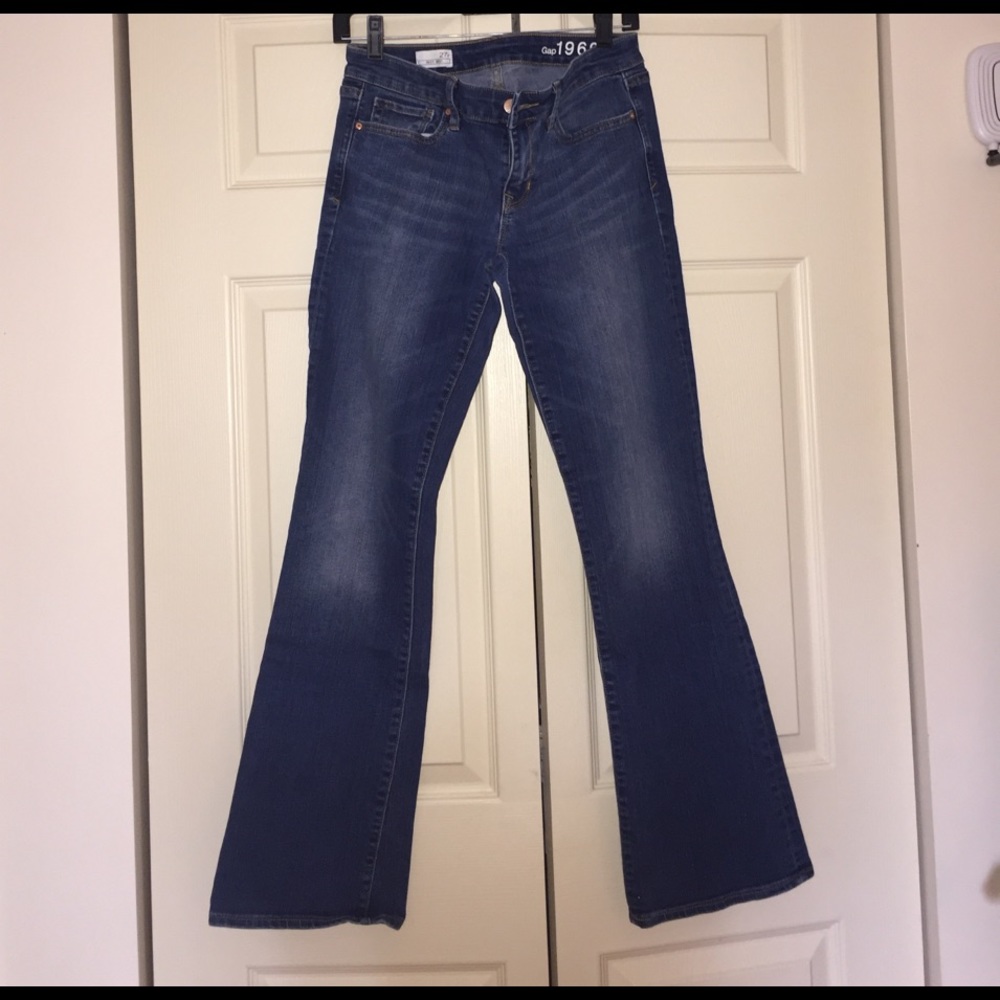 Like NEW Gap Sexy Boot jeans