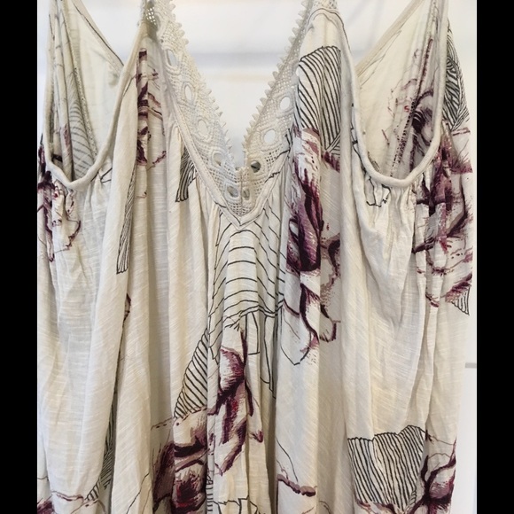 Free People off the shoulder top - Picture 4 of 4