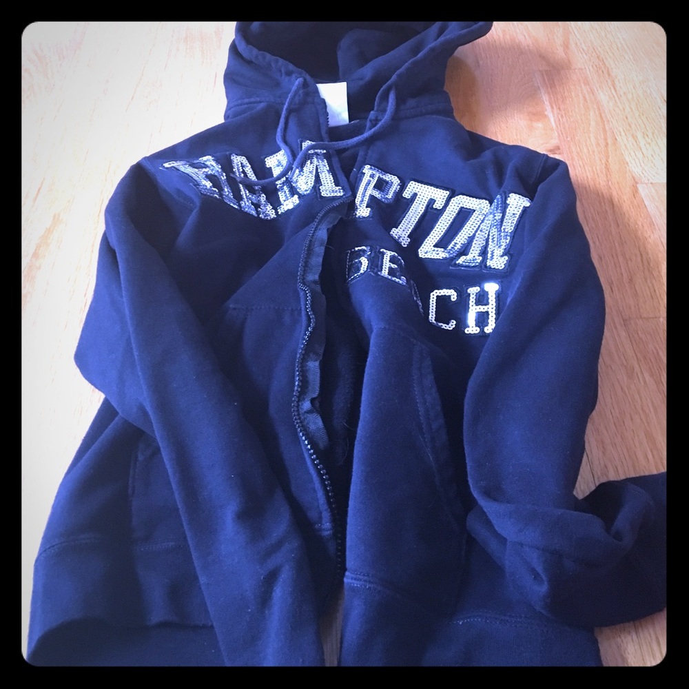 Hampton beach sweaterb