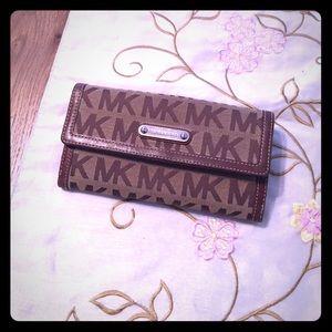 Michael Kors wallet