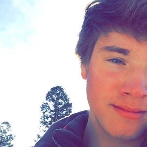 Meet your Posher, Dylan