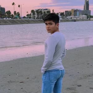 Meet your Posher, Ben