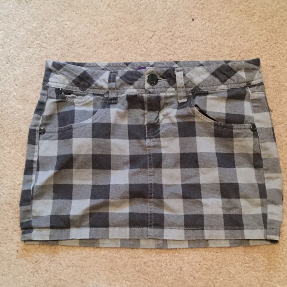 Black and grey plaid mini skirt