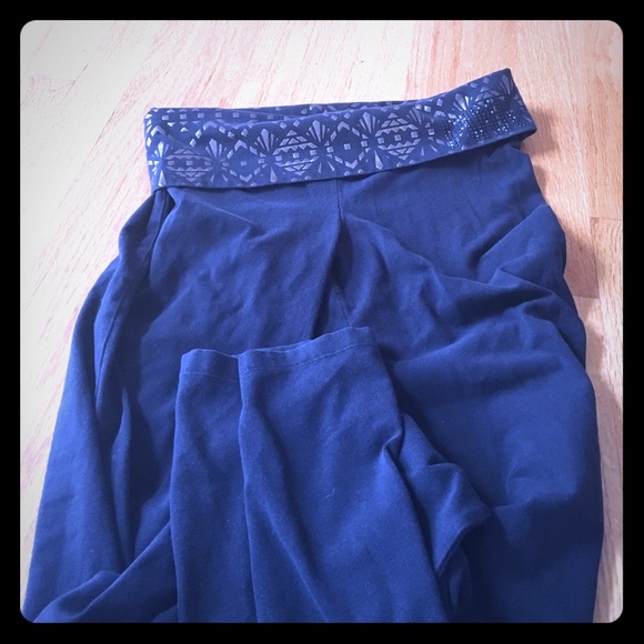 comfy - Picture 2 of 2