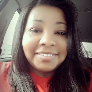 Meet your Posher, Phyllis