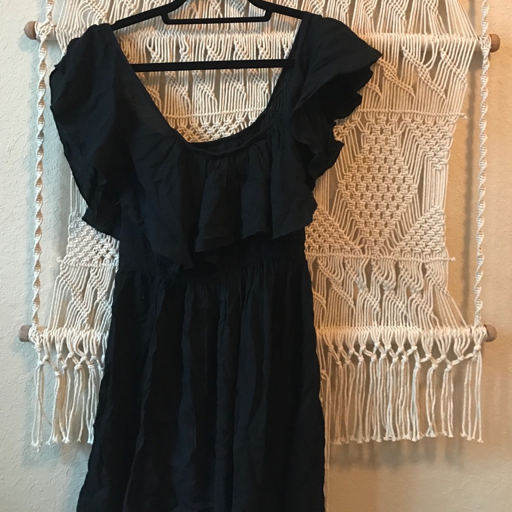 Off the shoulder black dress, boho!