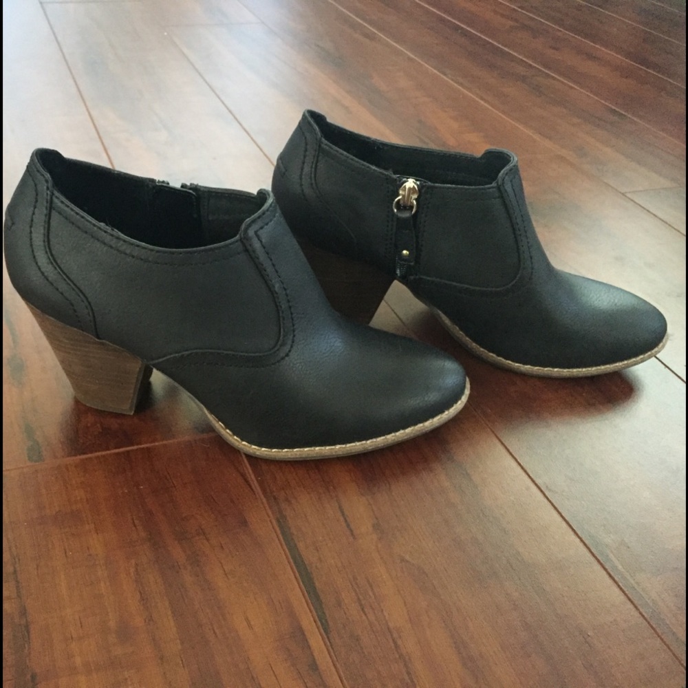 Dr Scholl's black booties Codi size 9 BRAND NEW