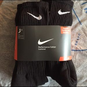 NWT Men's Nike socks