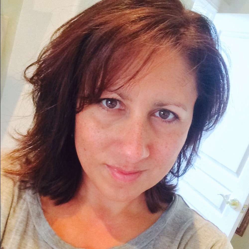Meet your Posher, Yvette