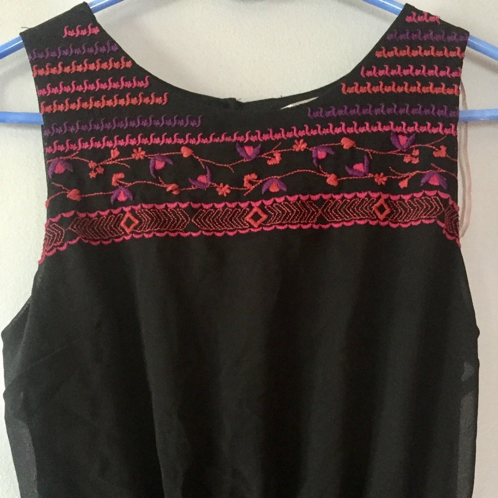 Long black maxi dress with beautiful pattern