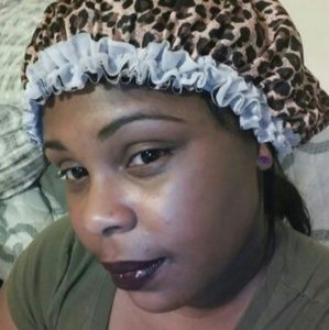 Meet your Posher, Toni