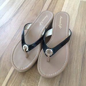 NEW! Wedged Flip Flops! (No box)