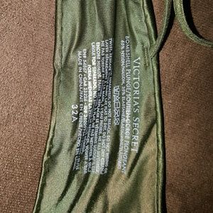 Victoria Secret Bombshell bra