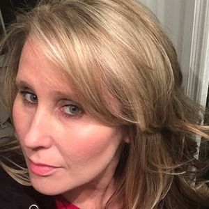 Meet your Posher, Deanna