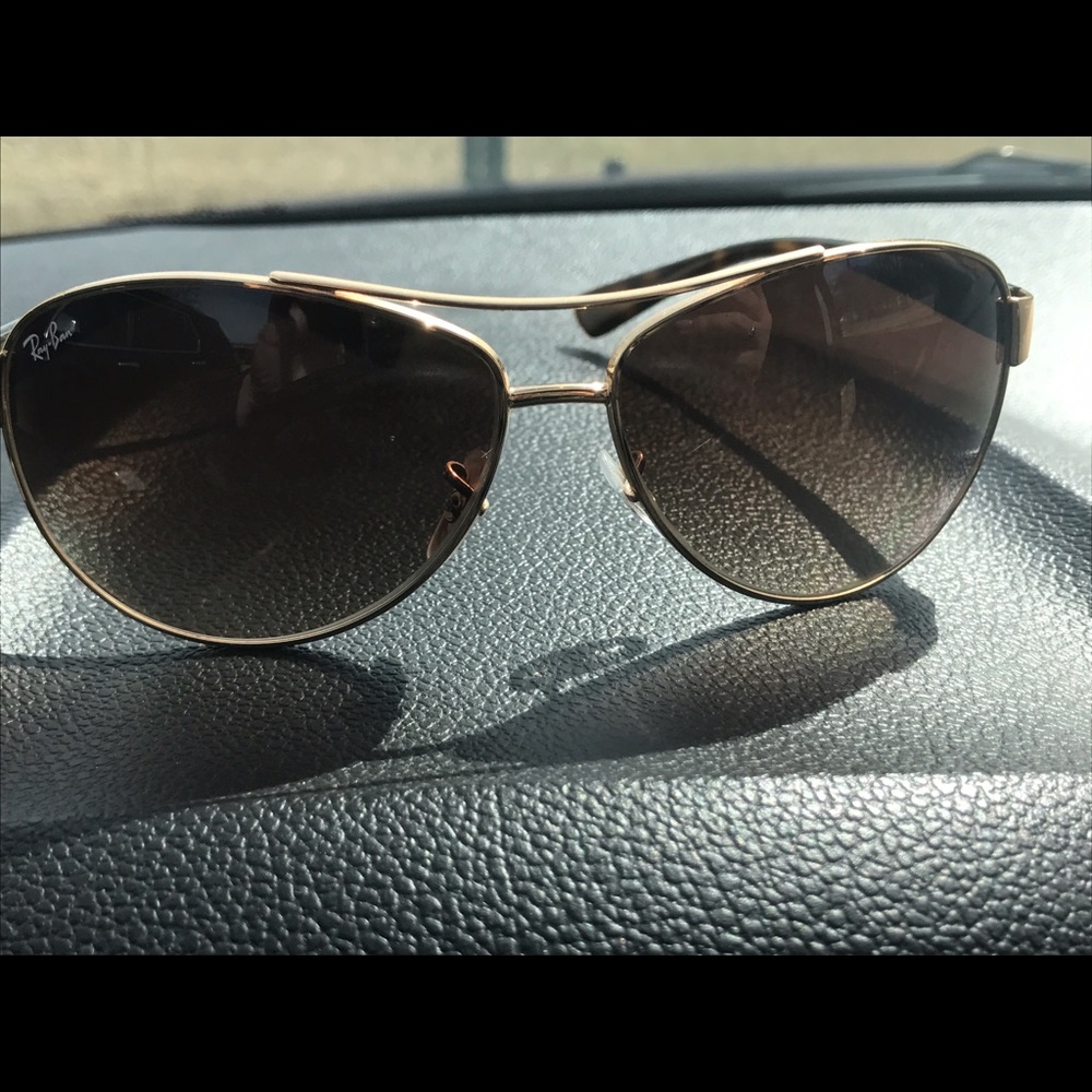 Ray Ban RB3386 Aviator Sunglasses