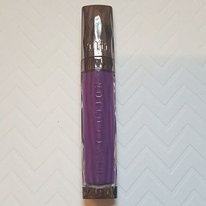 Urban Decay gloss in Bittersweet
