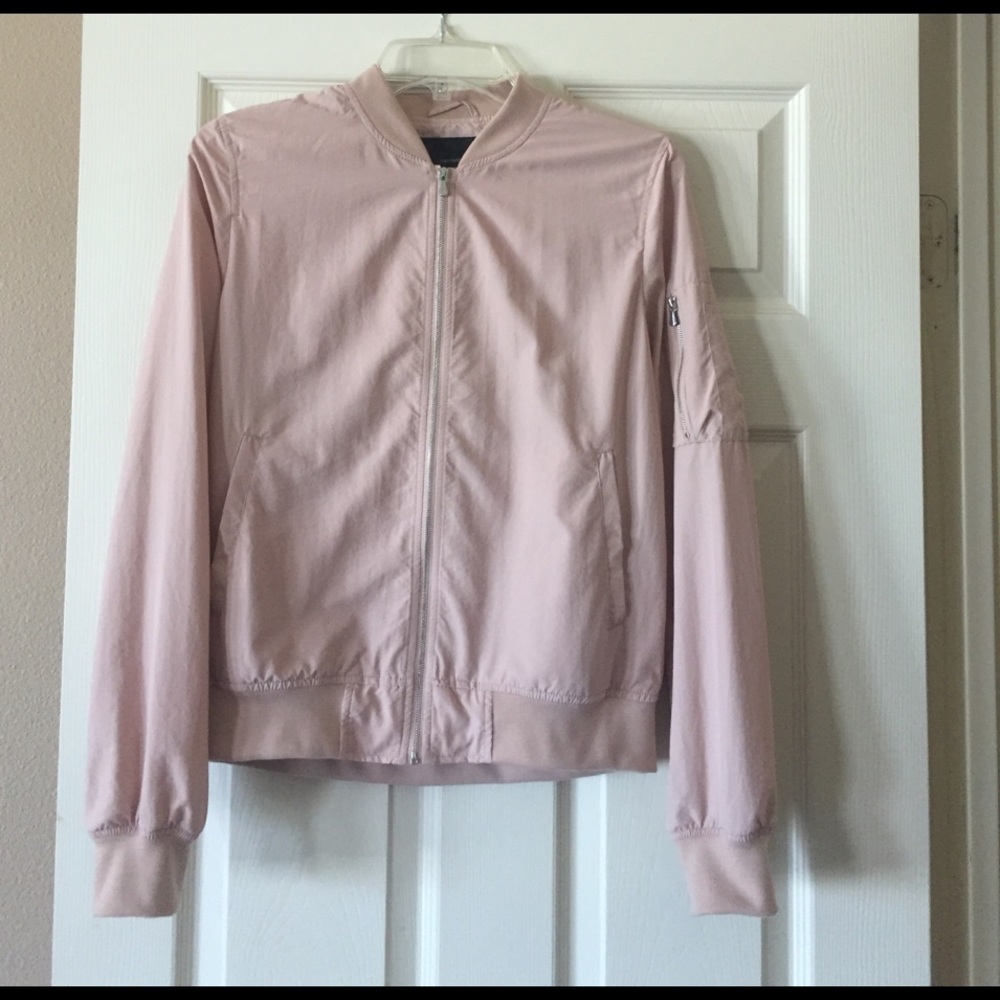 Light pink Zara bomber jacket. Never worn.