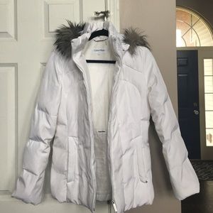 EUC Calvin Klein coat. Beautiful!!!