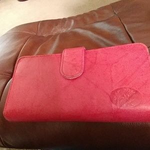 Buxton genuine leather checkbook wallet