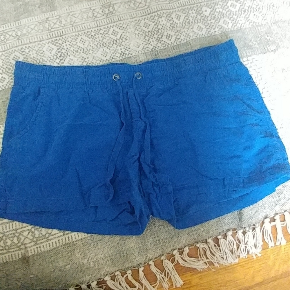 Old Navy colbat blue shorts