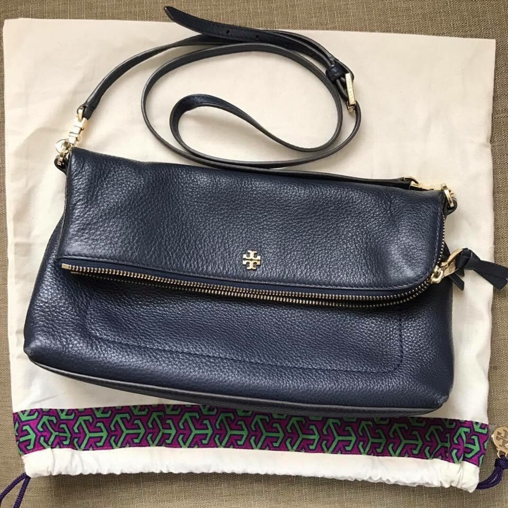 Emerson fold over in navy