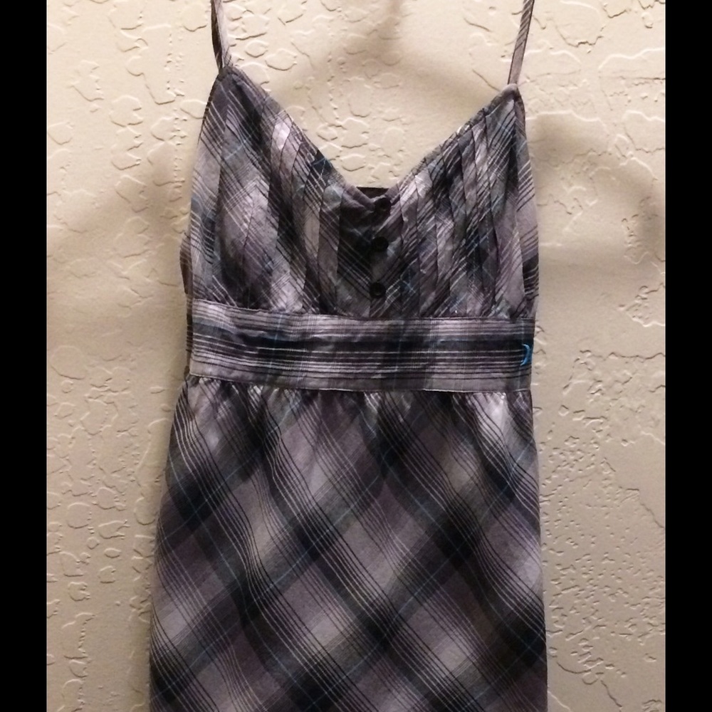 Hurley tank top