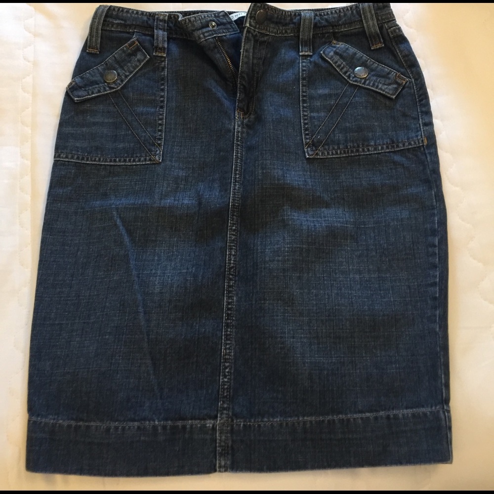 Tommy Hilfiger blue jean skirt