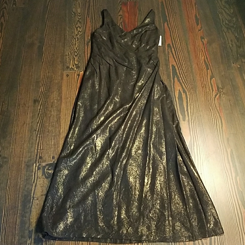Carmen Marc Valvo, Saks 5th Ave