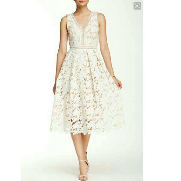 HP Romeo & Juliet Couture ivory lace dress NWT! - Picture 4 of 4