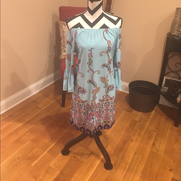 Paisley Print Dress Bell sleeve🆕 - Picture 8 of 8