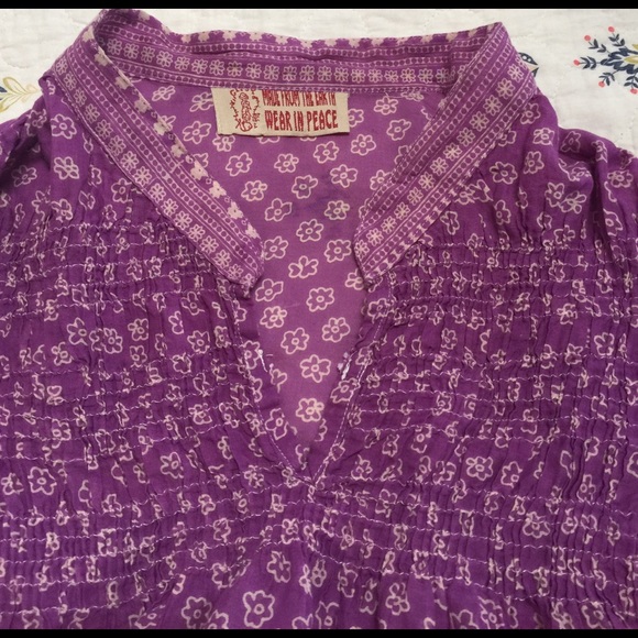 Wear In Peace Tunic - Picture 3 of 4