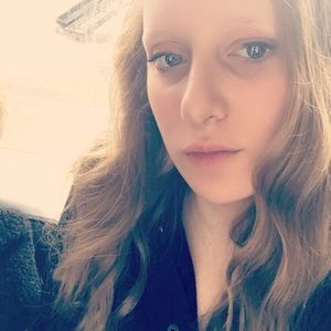 Meet your Posher, Isabelle