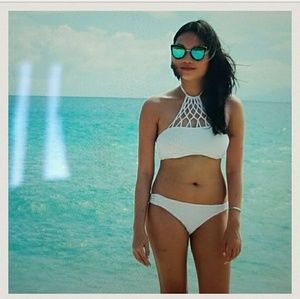 Halter strappy bikini