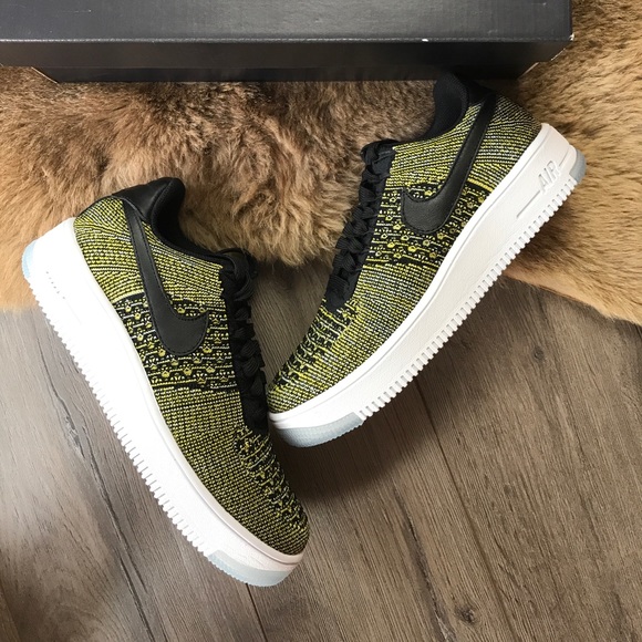 NWT Nike Air Force Flyknit - Picture 5 of 8