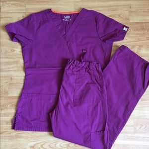 Women's Scrub Set