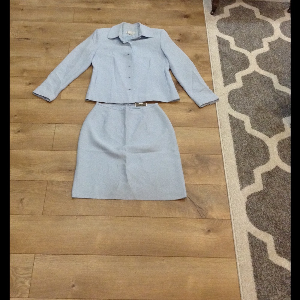 Casual corner light blue suit