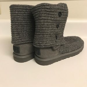 UGG Cardy boots, size 6