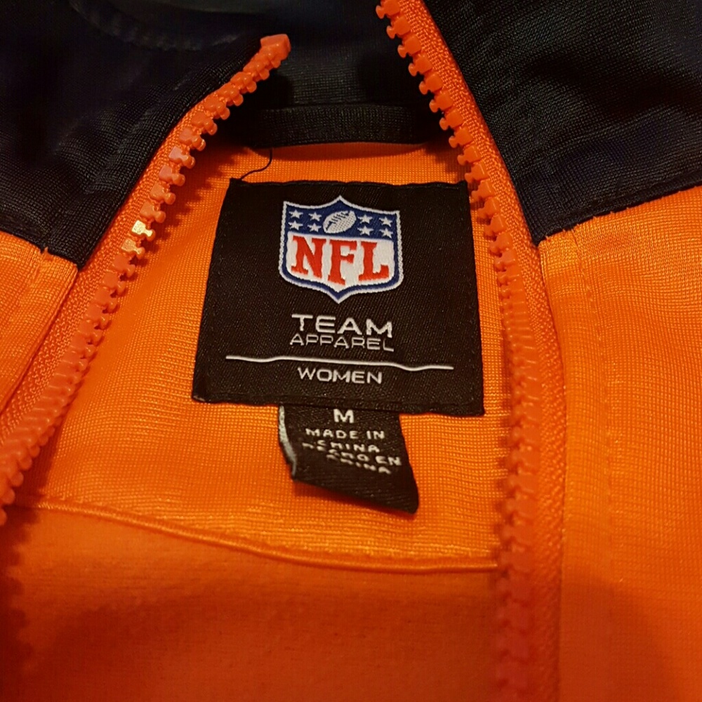 Bears Jacket - Picture 2 of 3