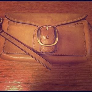 Authentic coach clutch