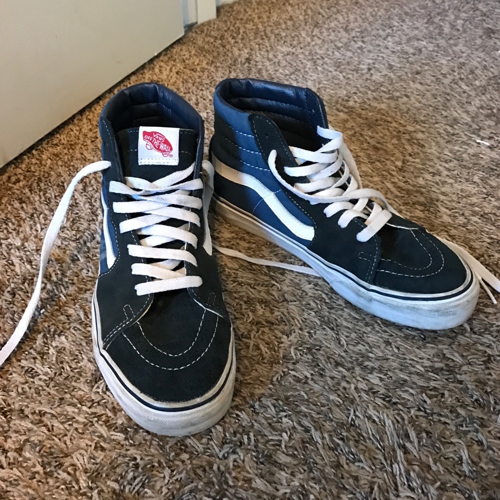 Vans high top sneaker US 9.5